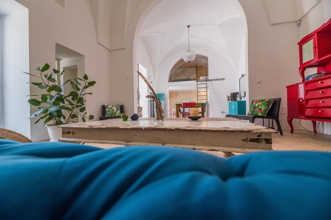 プレシッチェ Casa Delle Rondiniヴィラ エクステリア 写真