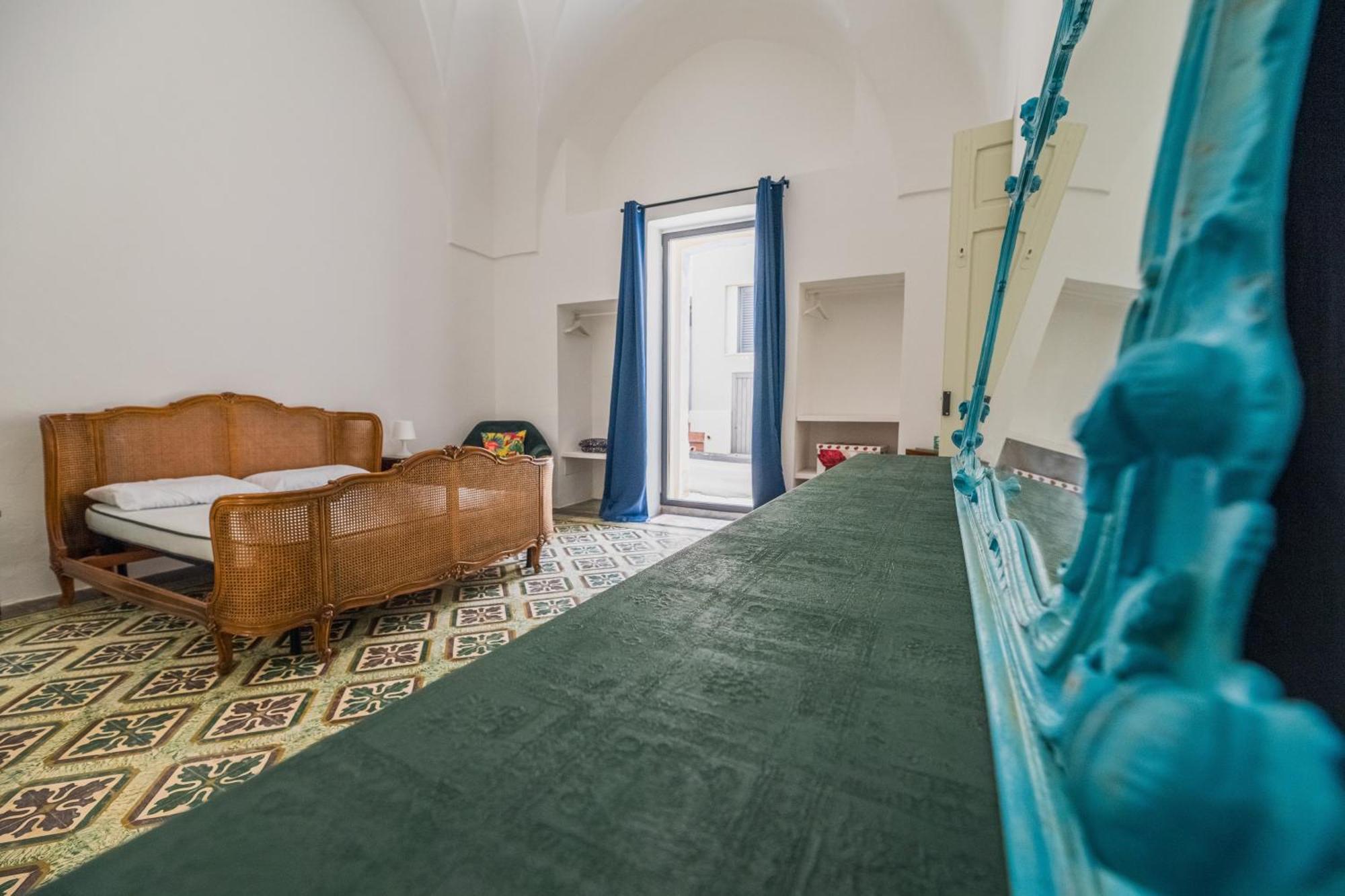 プレシッチェ Casa Delle Rondiniヴィラ エクステリア 写真